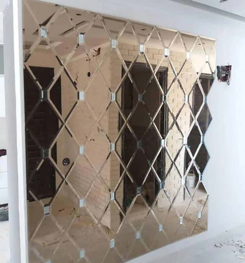 طراحی و اجرای آینه آبشاری کرمانشاه خیابان نوبهار